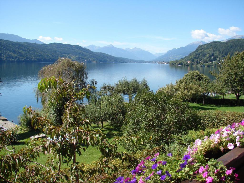 Ferienwohnung Moser Am See Millstatt Oda fotoğraf